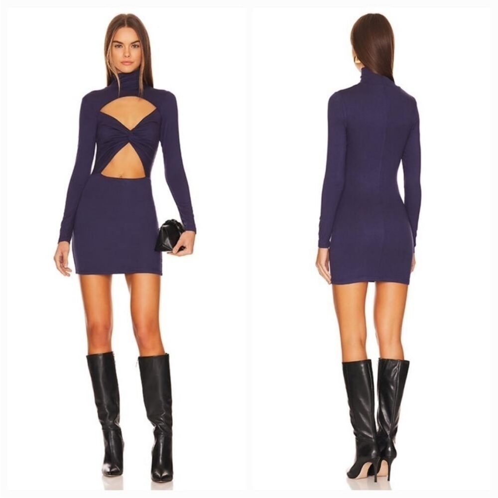 Superdown Revolve Karly Cutout Navy blue Mini dress size medium NWT feminine